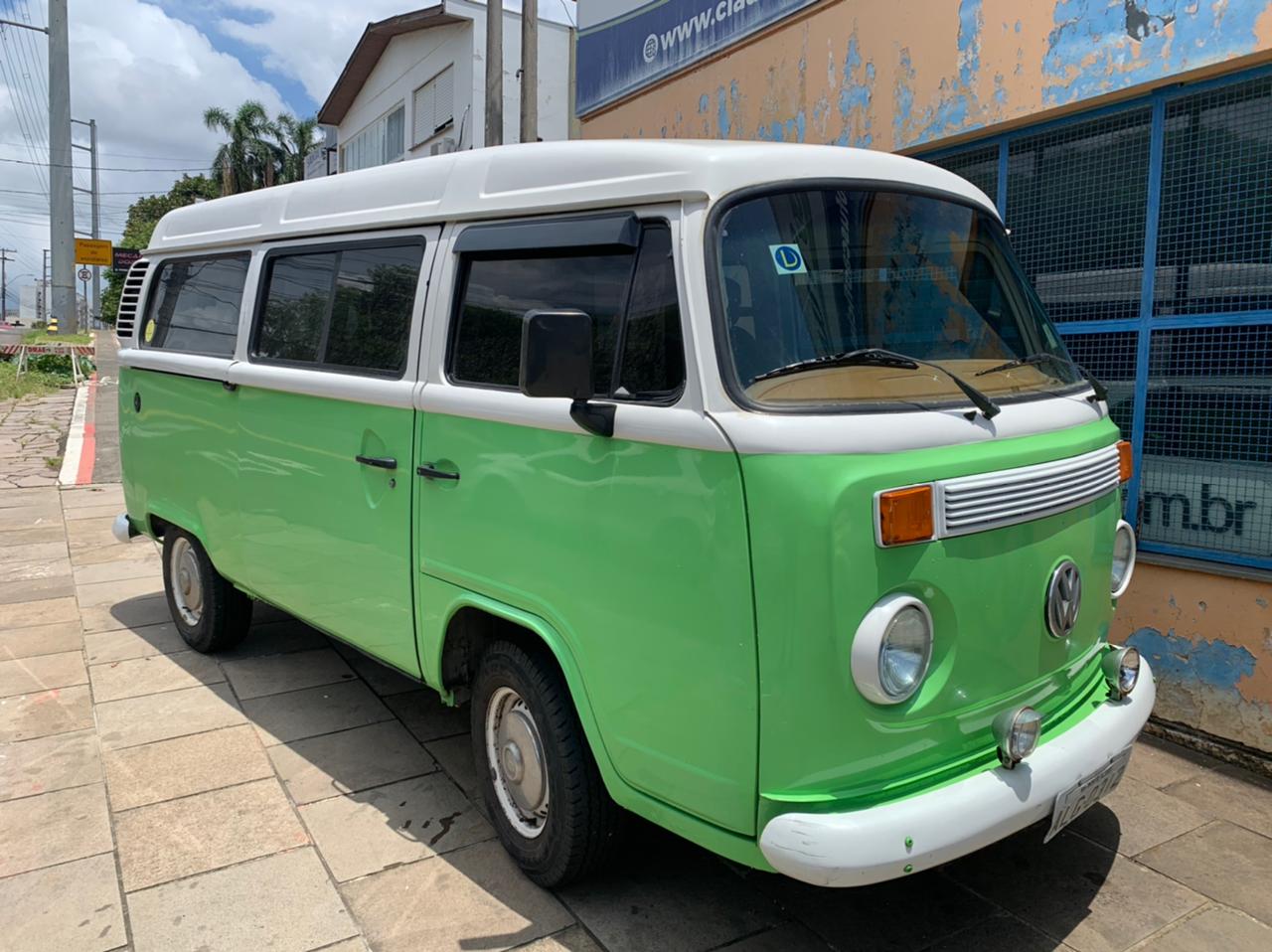 KOMBI 1600