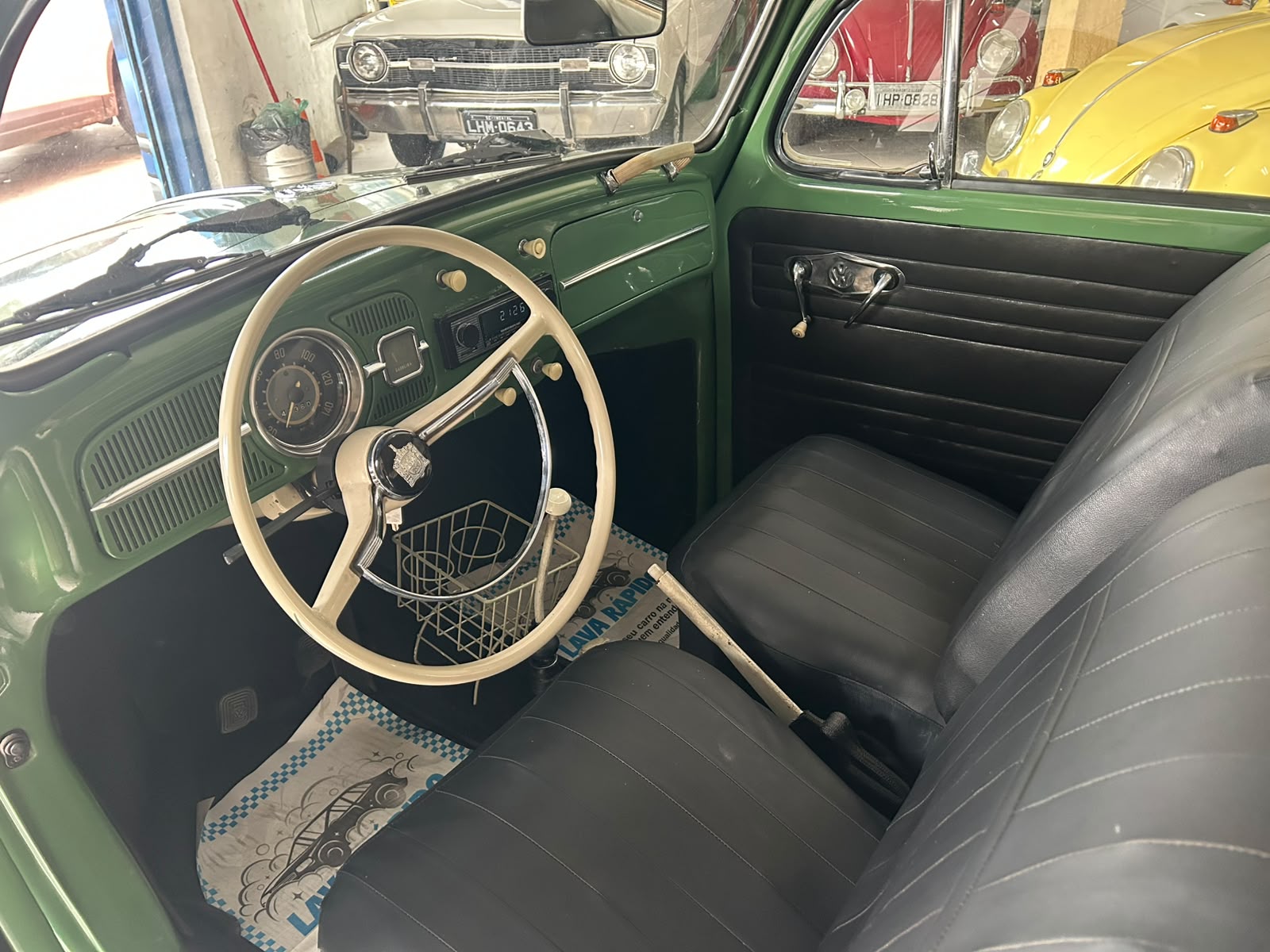 Imagem 1 de 4 do FUSCA  1300