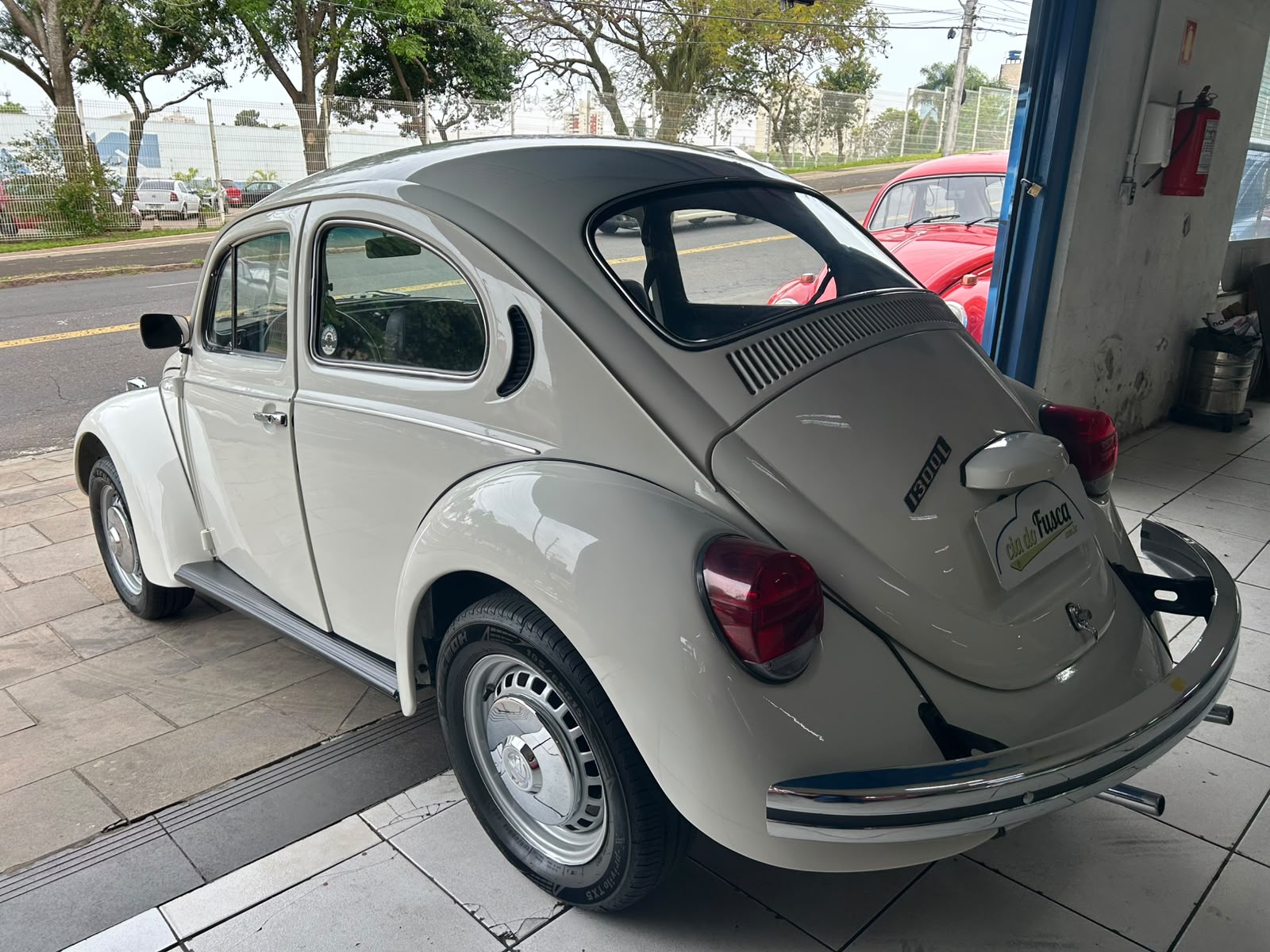 Imagem 3 de 6 do FUSCA 1300L